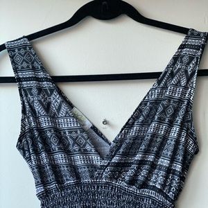 Elegant B/W Printed Maxi Dress